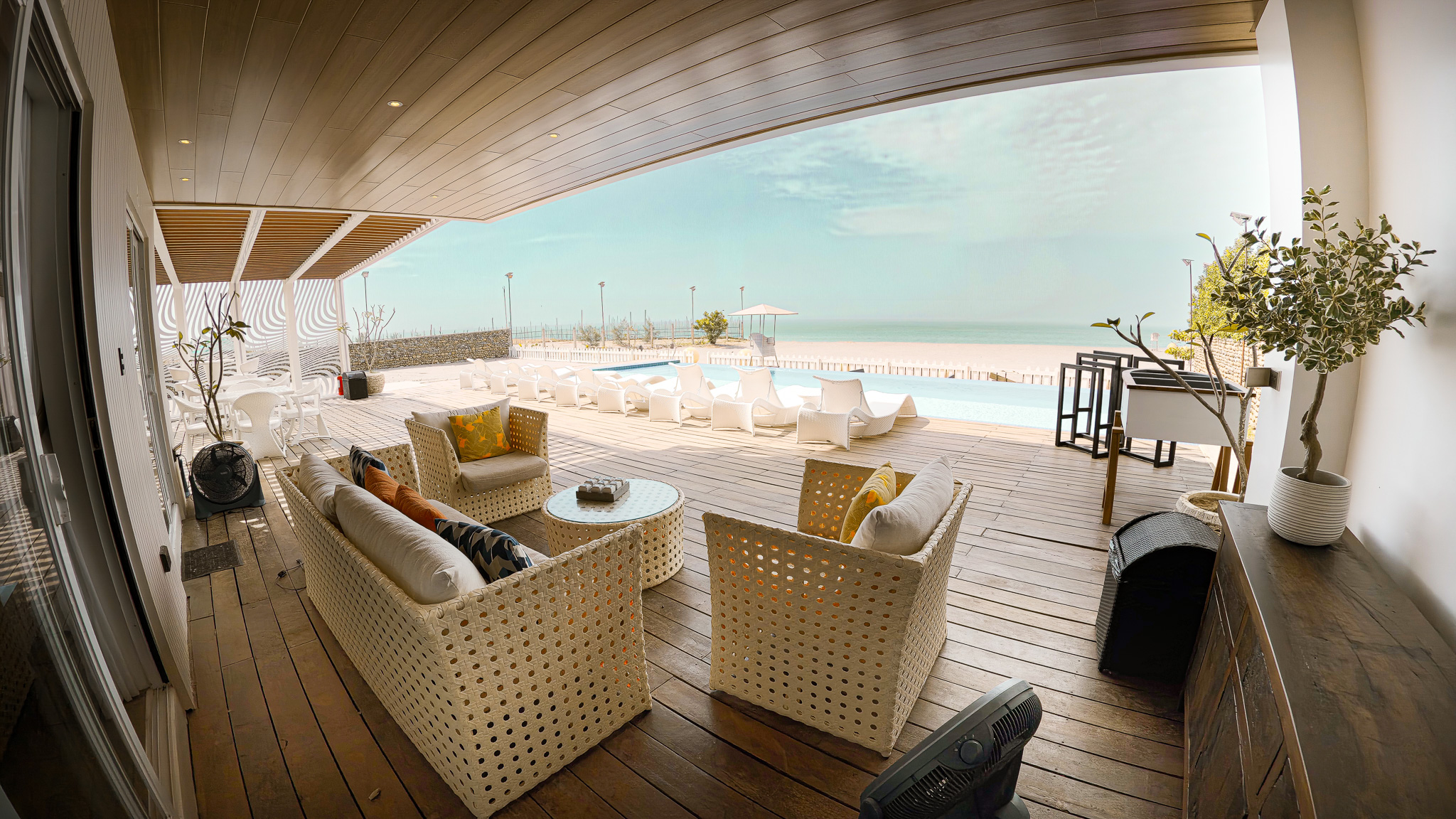 Seaview Villa 4 Shared Spaces