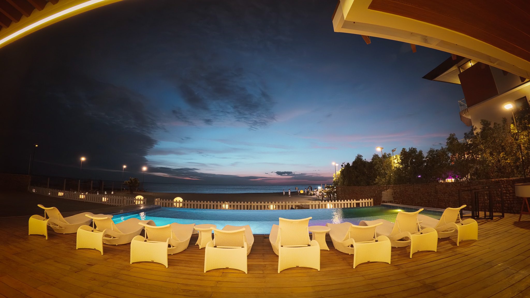 Seaview Villa 4 Shared Spaces
